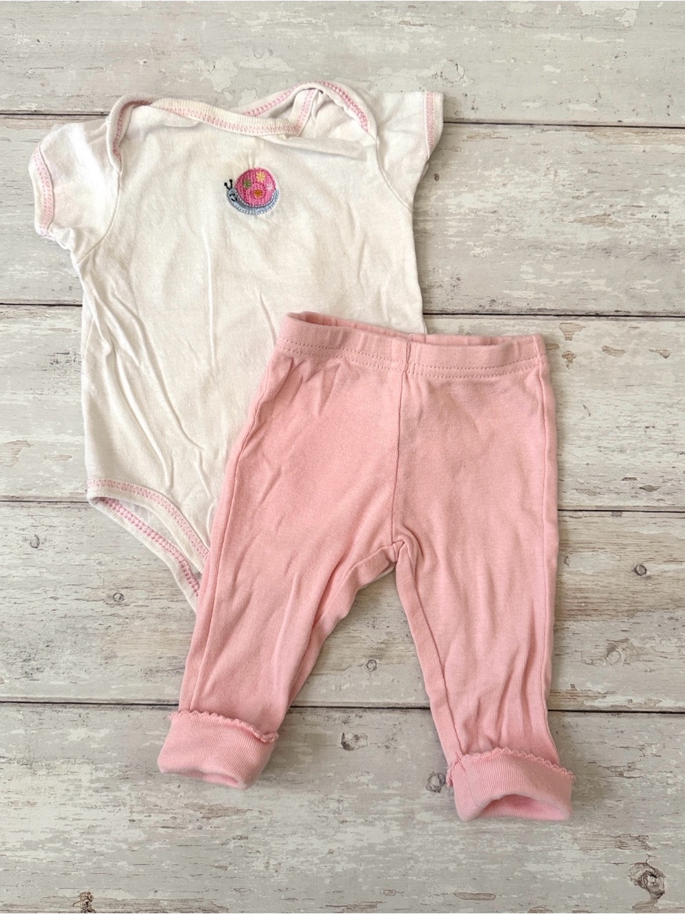 Carters Baby Girl NB Snail Bodysuit & Pink Pants Set Newborn